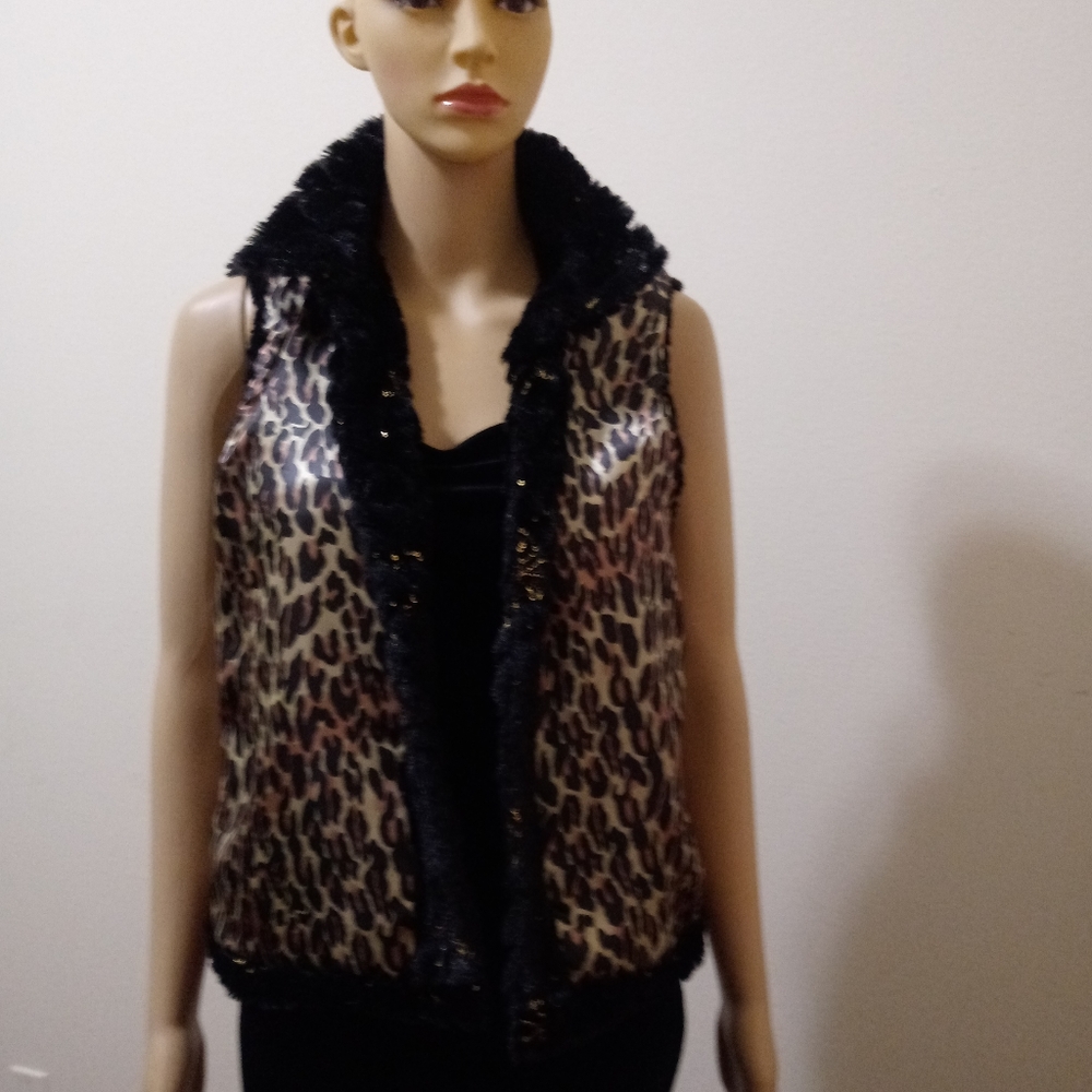 Reversible vest - Picture 3 of 4